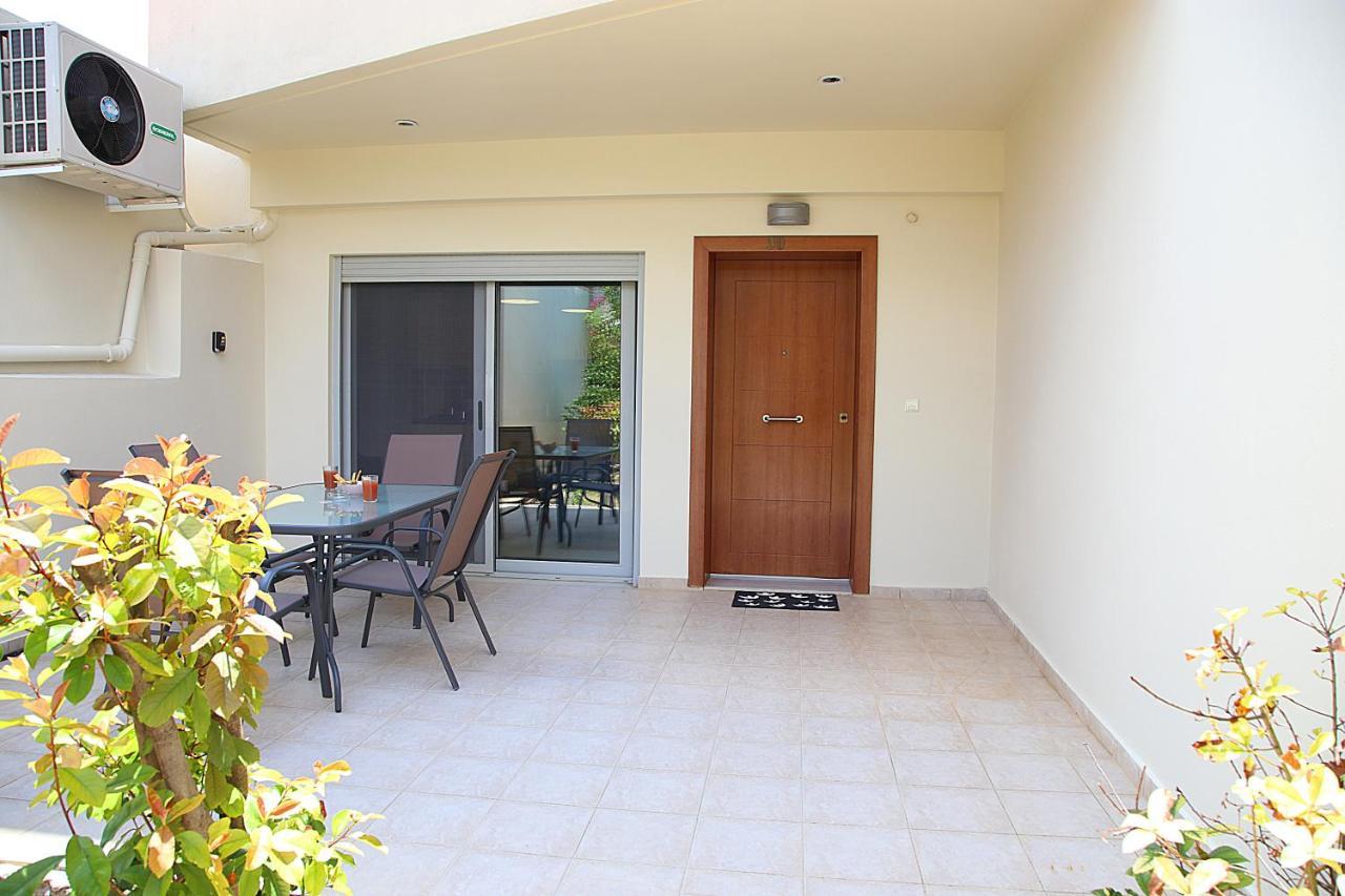 2 Bedroom Apartment Near The Athens Airport, Spata Exterior photo